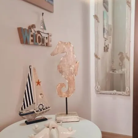 Barber House Holiday home Scilla