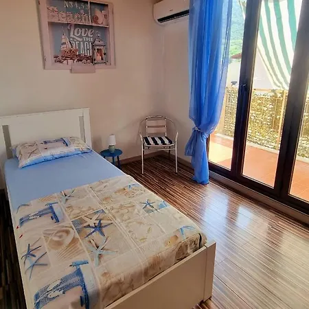 Barber House Holiday home